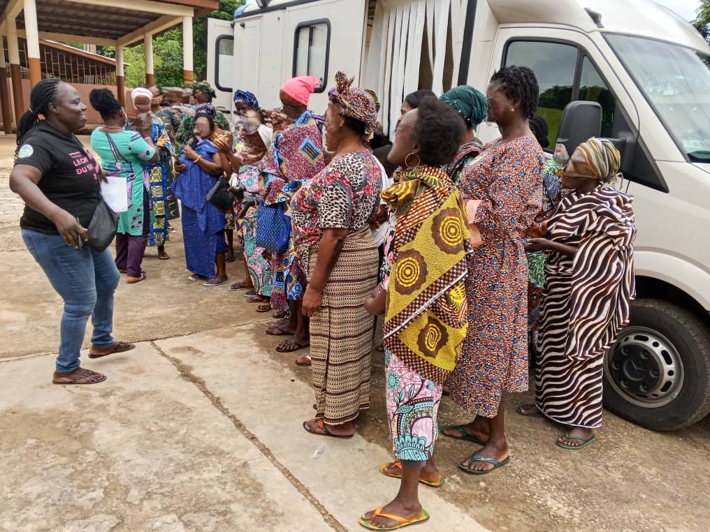 Sortie Clinique Mobile Projet FEVE IMPULSE BENIN dans le Mono et le Zou